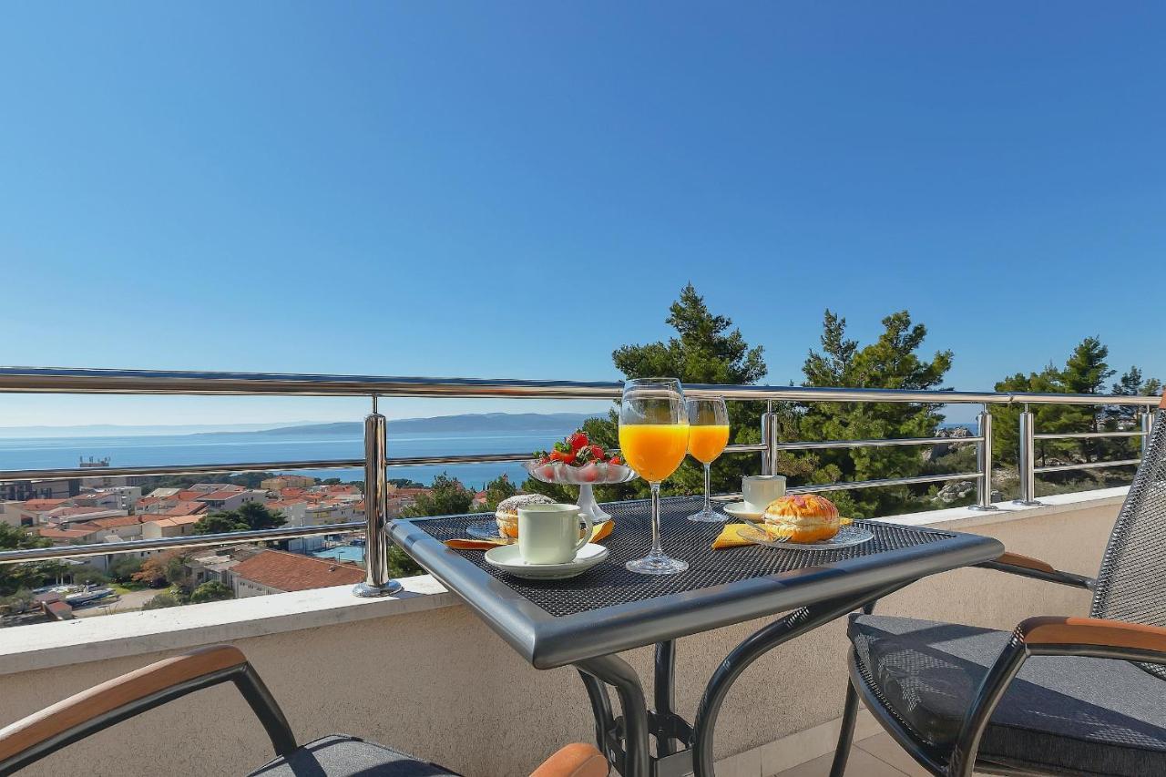 Apartman Sara Baška Voda Exteriör bild