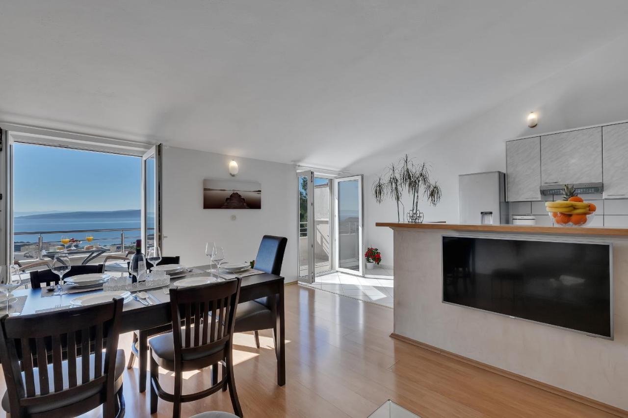 Apartman Sara Baška Voda Exteriör bild