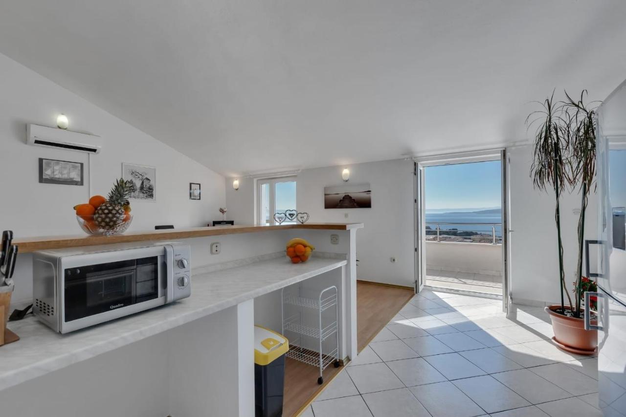 Apartman Sara Baška Voda Exteriör bild